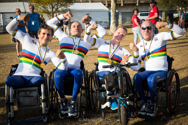 Triride Italia di Giovanni Conte e la squadra italiana di ciclismo su strada